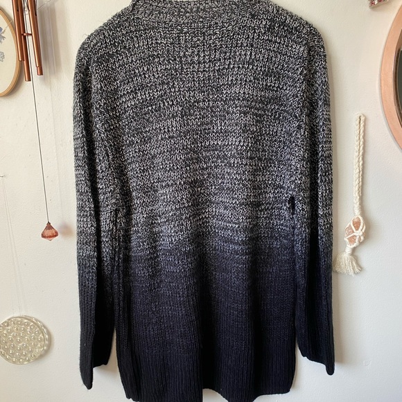NWOT ombré knit sweater - Picture 8 of 8